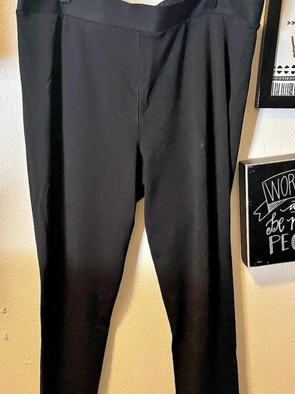 Vince Camuto Black Leggings Size Small Like New